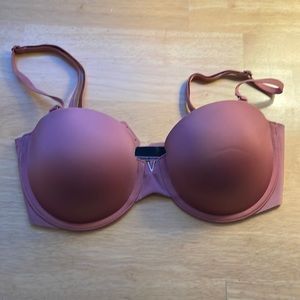 Victoria Secret 32D Bra with Removable Straps